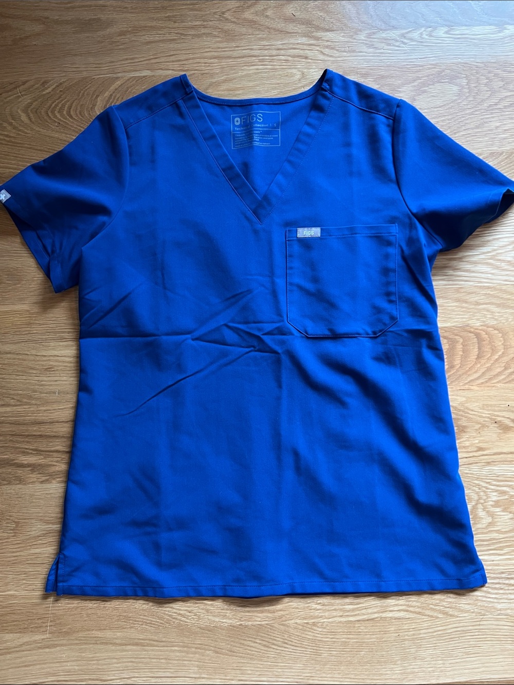 Figs Women's V-Neck Scrub Top in Electric Blue